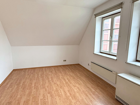 Große Galeriewohnung mit Balkon beim St. Peter Schulzentrum - Photo 3