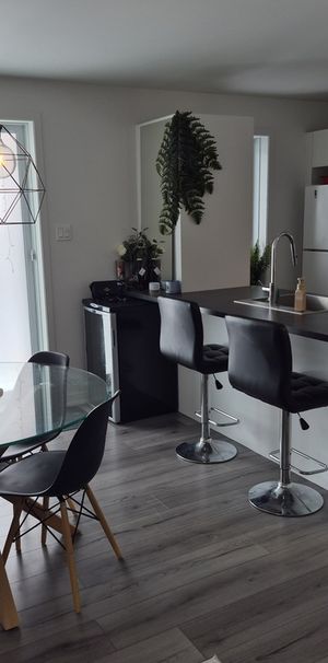 3 1/2 à Louer - Photo 1