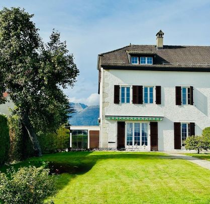 Magnifique maison familiale rénovée à Collex-Bossy Charme et vue exceptionnelle - Photo 1