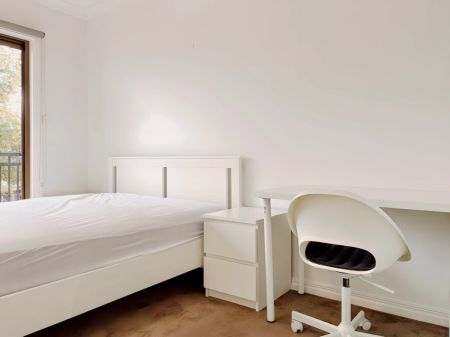 3B2B(Little Secondary Room) - Photo 3