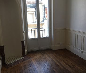 Location Appartement 51m² NANCY 54000 - Photo 2