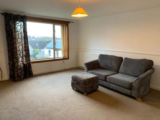 3 bedroom flat to rent - Photo 1