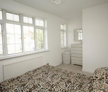 Hamilton Road, Feltham, Middlesex,TW13 - Photo 5