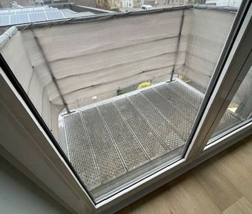 Appartement te huur - Photo 1