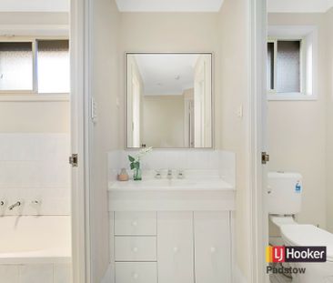 3 Bedroom Villa Peacefully Located in a Boutique Complex of Three! - Photo 6