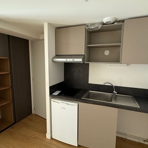 Location Appartement 1 pièce LIMOGES (87000) - Photo 1