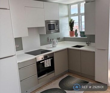 2 bedroom flat to rent - Photo 5