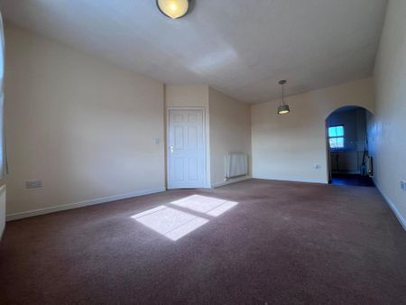 2 bedroom flat to rent - Photo 5