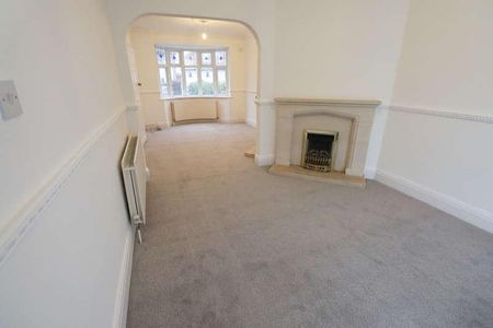 Teign Bank Road, Hinckley, Leicestershire, LE10 - Photo 2