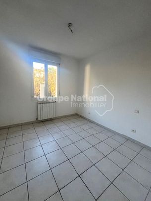 ROGNONAS - Maison de plain pied avec 3 chambres et garage., - Photo 1