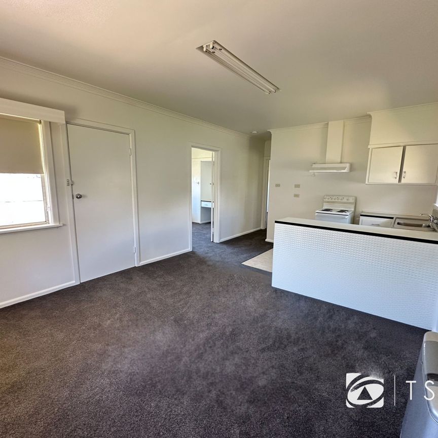 2/2 Kieran Court, Kangaroo Flat - Photo 1