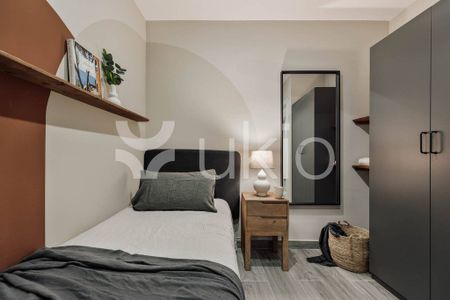 4 room luxury Flat for rent in Barcelona, Catalonia - Photo 2