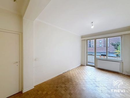 Appartement te huur - foto 3
