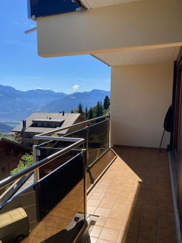 Magnificent 2.5-room apartment - Photo 4