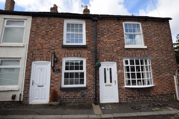 2 Bedroom Terraced To Let - Photo 1