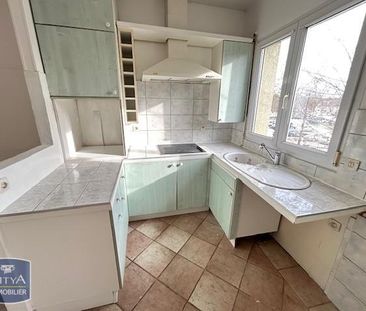 Location Appartement 2 pièces 53m² PAMIERS 09100 - Photo 3