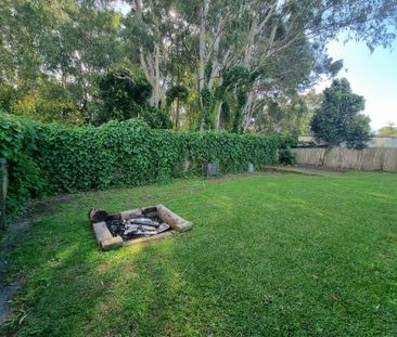 Family Home - Photo 3