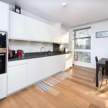 Highbury Crescent, Highbury, London, N5 - Photo 3