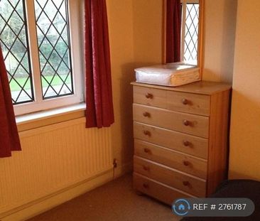 2 bedroom end of terrace house to rent - Photo 5