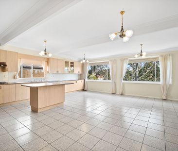 Spacious 2-Bedroom Home with Multiple Living Areas & Entertainer's ... - Photo 1