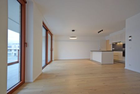 MODERN APPARTEMENT MET UITSTEKENDE LIGGING TE HUUR - Photo 5