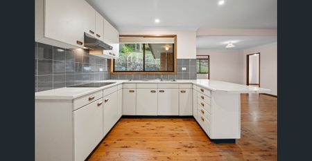 Spacious & Elevated Family Home - Photo 3