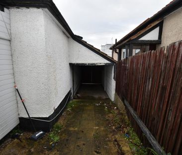 3 bedroom detached bungalow to rent - Photo 6