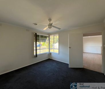 4 Edna Avenue, Dandenong North - Photo 5