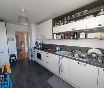 Location Appartement 3 pièces 88m² SOTTEVILLE LES ROUEN 76300 - Photo 3