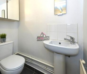 5 bedroom house to rent - Photo 2