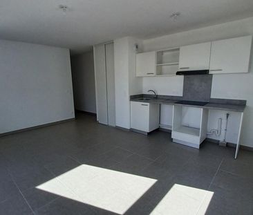 location Appartement T2 DE 45.4m² À CASTELNAU-LE-LEZ - Photo 5