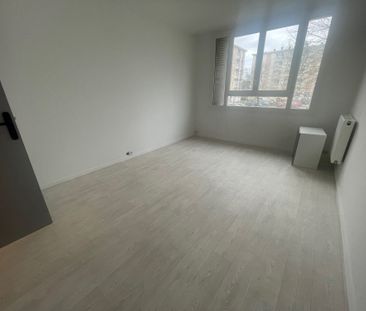 Location Appartement 3 pièces 51m² MERIGNAC 33700 - Photo 2