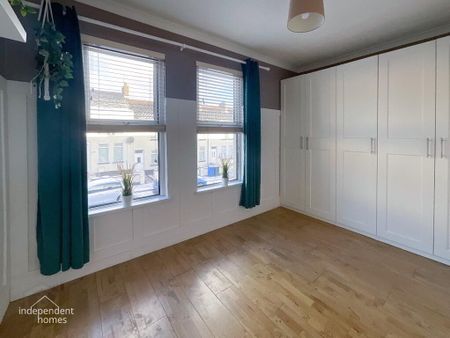 18 Albert Street, Larne, BT40 1LG - Photo 4