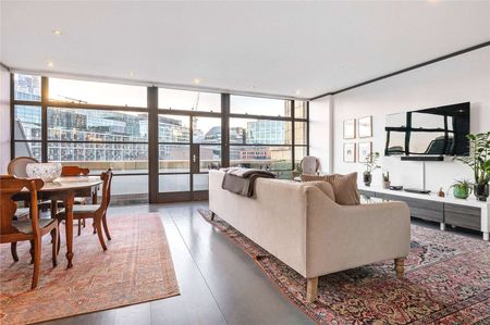 A wonderfully bright and spacious two bedroom, two bathroom duplex penthouse apartment. - Photo 3