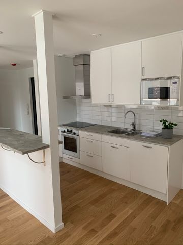 Lindholmshamnen, Göteborg - Photo 3