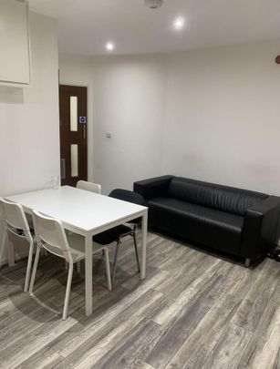 1 bedroom house to rent - Photo 1