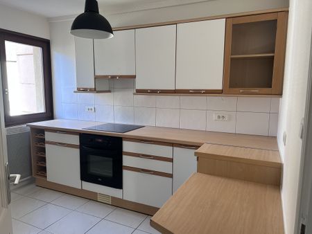 Location Appartement 2 pièces 54m² MULHOUSE 68100 - Photo 3
