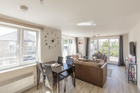 2 bedroom apartment to rent - Photo 2