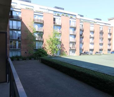 Appartement te huur in Beveren-Waas voor € 750 met 1 slaapkamer - Foto 1