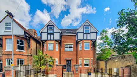Griffin Court, Rose Vale, Hoddesdon - Photo 3