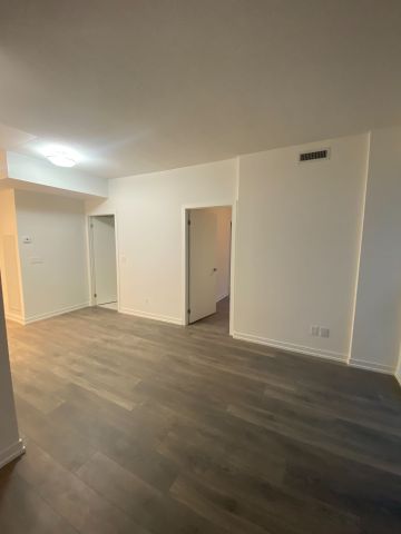 For Lease - 49 East Liberty Street Unit# 1911, Toronto, Ontario - Photo 2