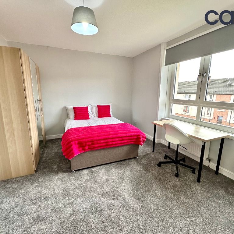 Dumbarton Road, Scotstounhill, Glasgow, G14 9XF - Photo 1