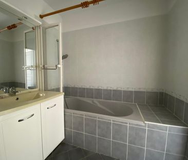 Appartement à louer, 2 pièces - Bourg-de-Péage 26300 - Photo 3