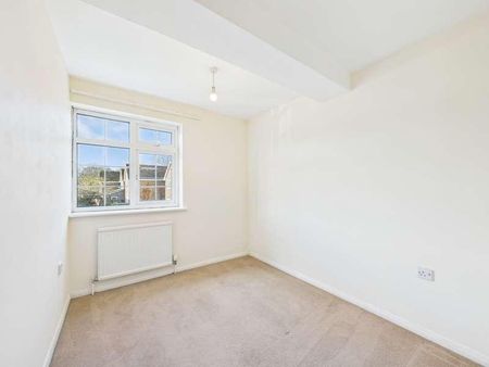 Ropley Close, Tadley, RG26 - Photo 5