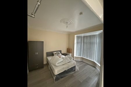 Room in a Shared House, Gordon Road, B17 - Photo 3