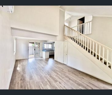 3/129 Eugaree Street, Southport, Qld 4215 - Photo 3