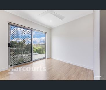 2/17 Lyndia Street, Ingleburn, NSW 2565 - Photo 2
