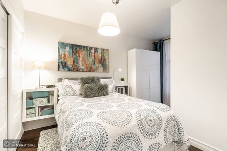 Modern ground floor appartement for rent in Villeray | Accès International Inc. - Photo 4