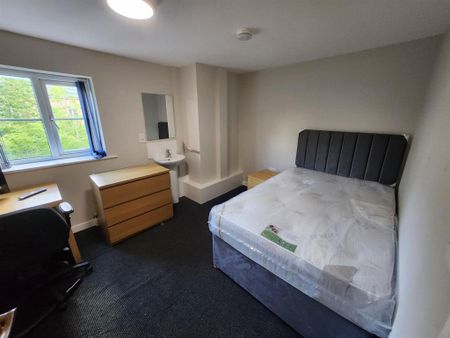 6 bedroom house to rent - Photo 5