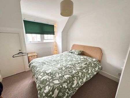 York Road, Eastbourne - Photo 5